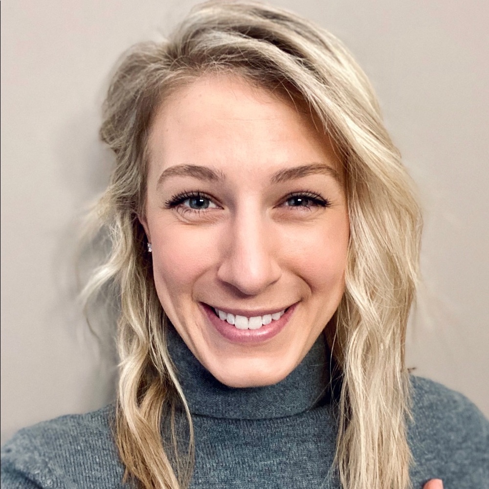 Meet your Posher, Kayla